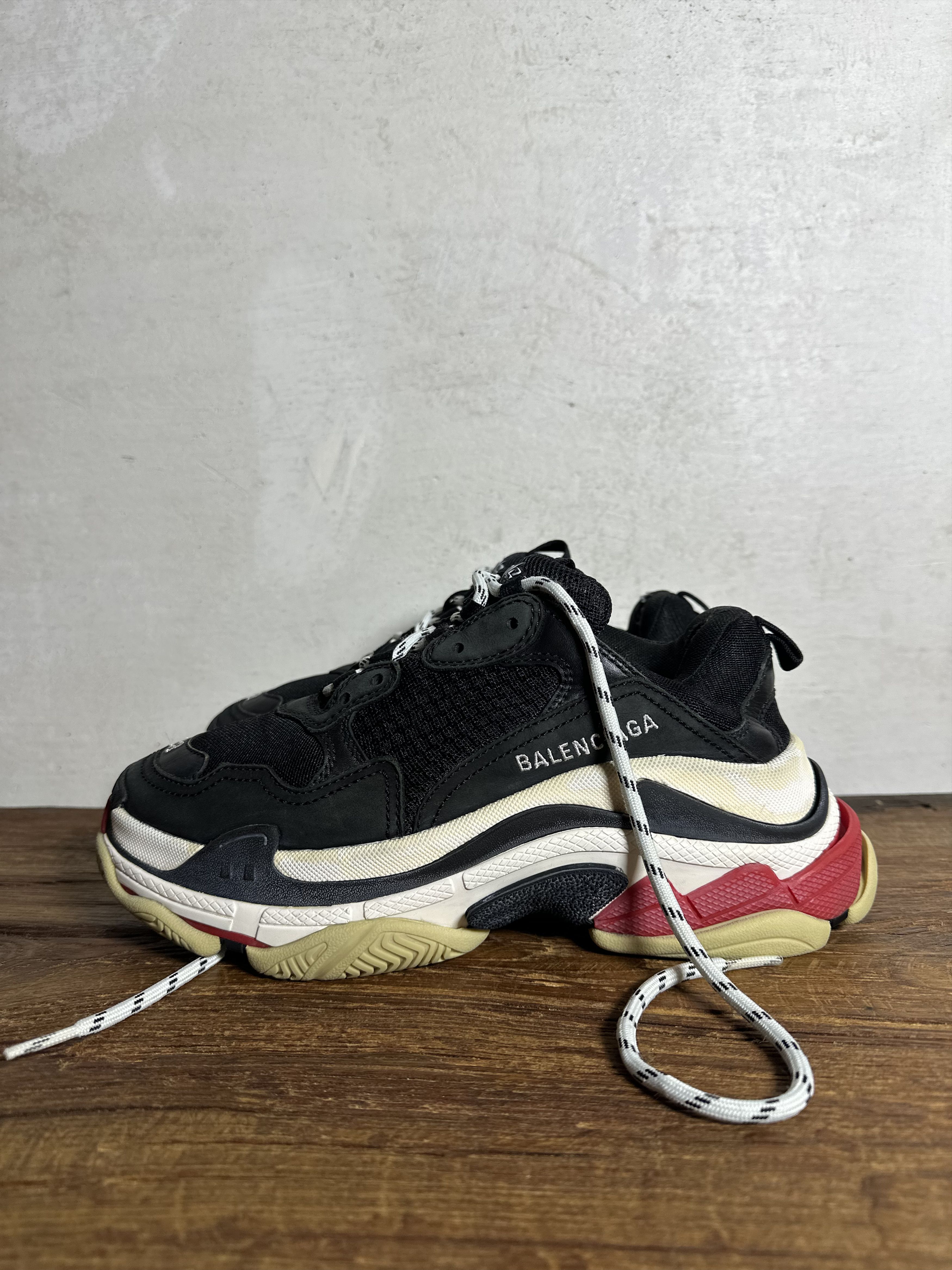Balenciaga Balenciaga Triple S Black Red White Size US 8 / IT 38 - 2 Thumbnail