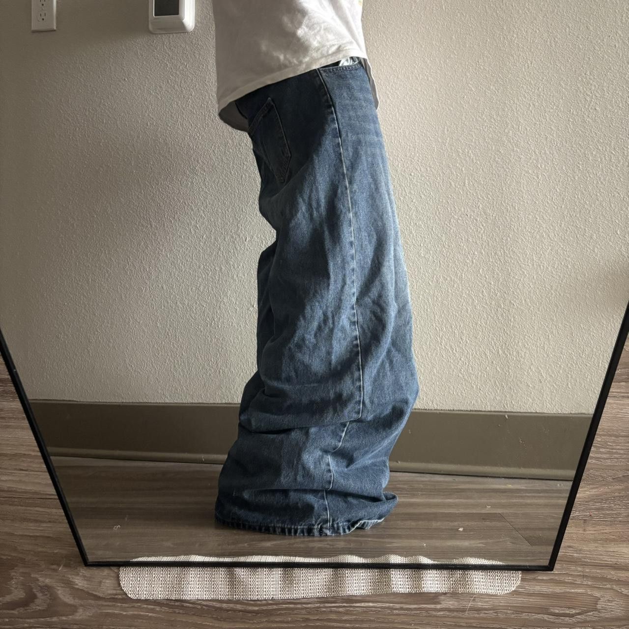 Vintage Crazy Vintage Y2K/2000s Baggy Grunge Dark Wash Wide Leg Skater Denim Jeans! 30x30 Size US 30 / EU 46 - 2 Thumbnail