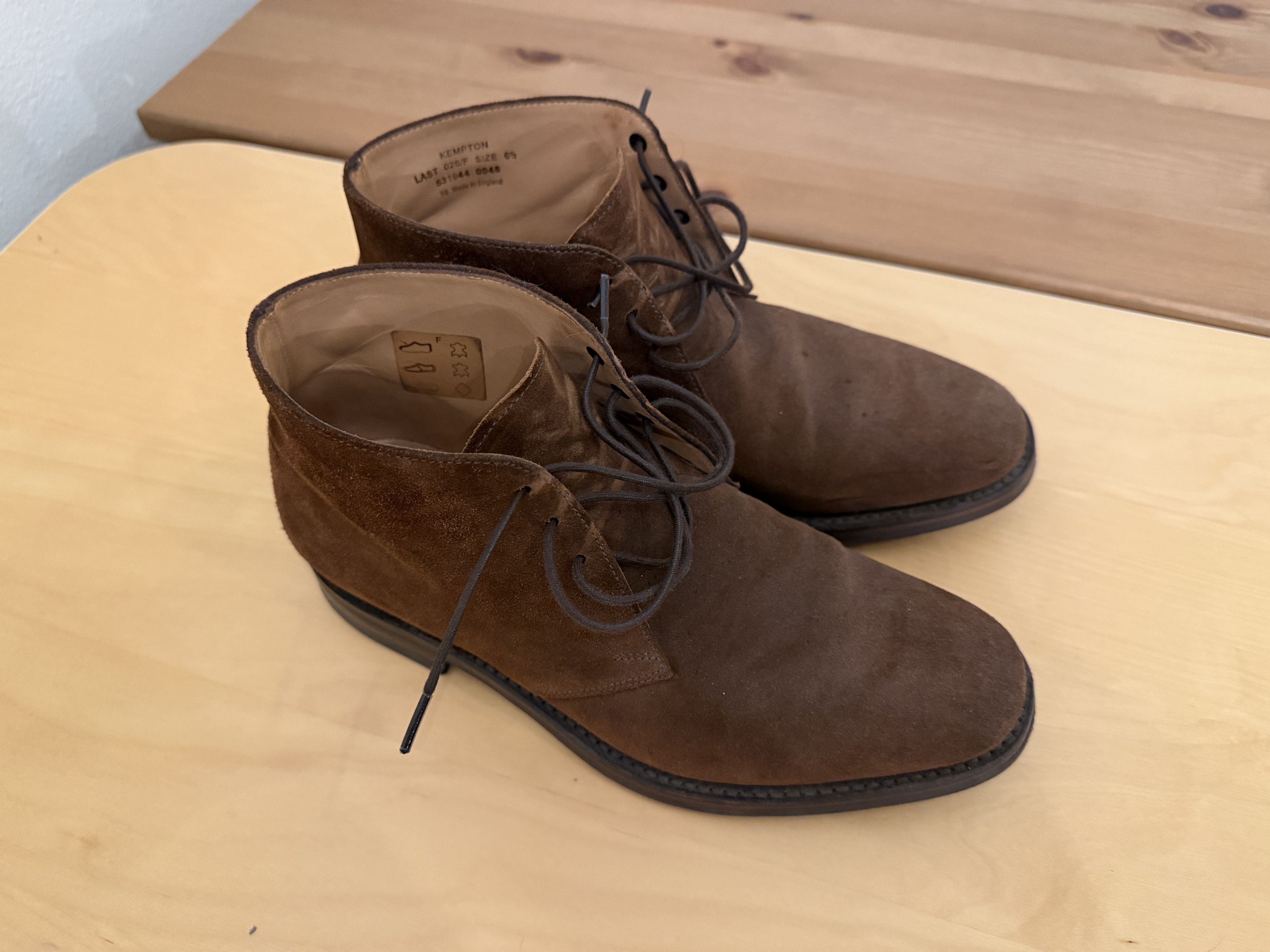 Loake Loake 1880 Kempton Chukka Boots Size US 7.5 / EU 40-41 - 1 Thumbnail