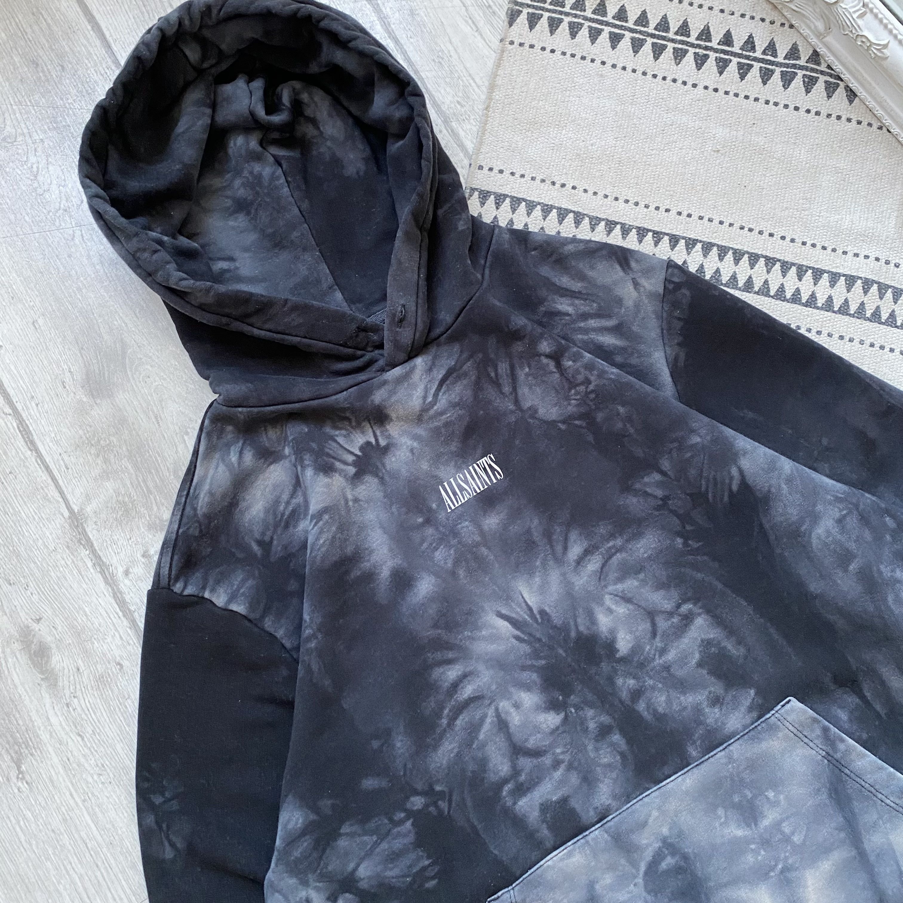 Allsaints 🕸️ Allsaint Center Logo Boxy Hoodie Tie dye Size US S / EU 44-46 / 1 - 2 Thumbnail