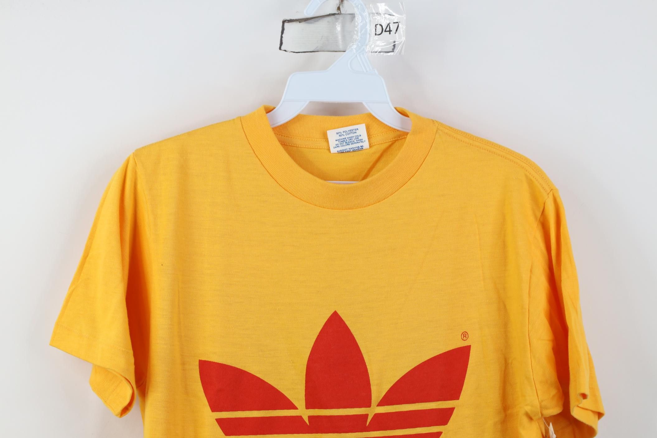 Adidas Deadstock Vintage 80s Adidas Trefoil Big Logo T-Shirt USA Size US S / EU 44-46 / 1 - 2 Thumbnail