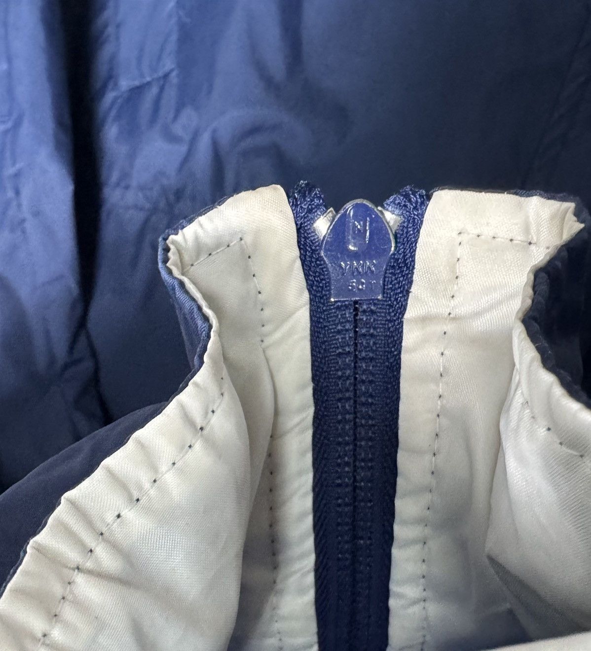 Nike Vintage 90’s Nike Nylon Jacket USA Size US S / EU 44-46 / 1 - 9 Thumbnail