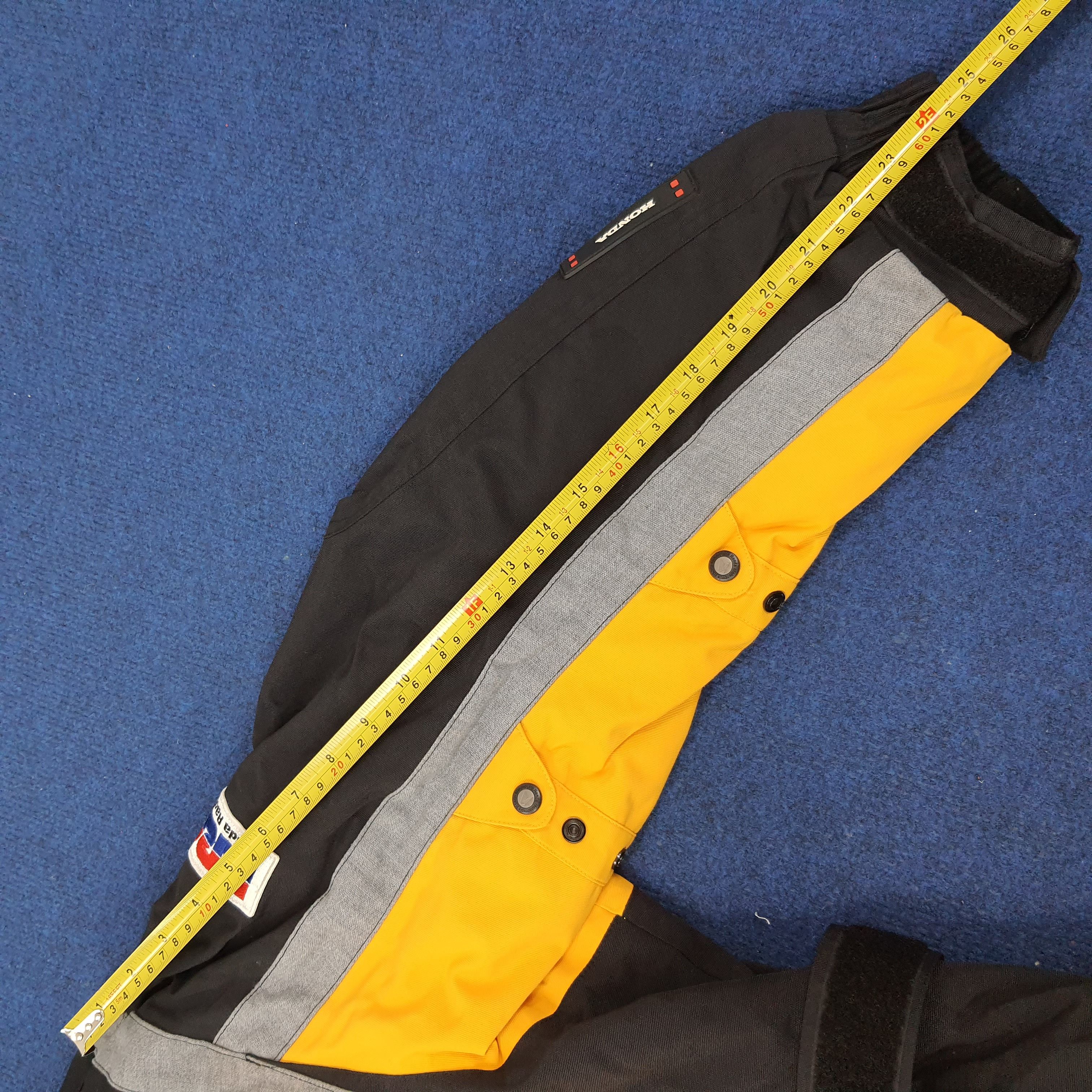 Honda Vintage Honda Racing With Safety Pad Sports Jacket C236N5 Size US XL / EU 56 / 4 - 19 Thumbnail