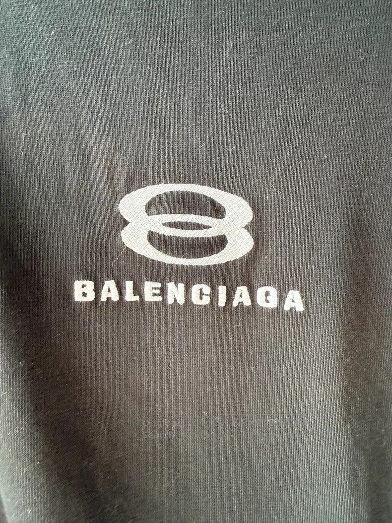 Balenciaga Balenciaga Black Double Ring Distressed Hem Sweatshirt Size US S / EU 44-46 / 1 - 5 Thumbnail