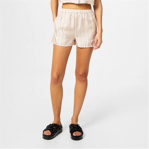 Amiri o1g2r1mq0824 Shorts in Multicolor Size 27" / US 4 / IT 40 - 4 Thumbnail