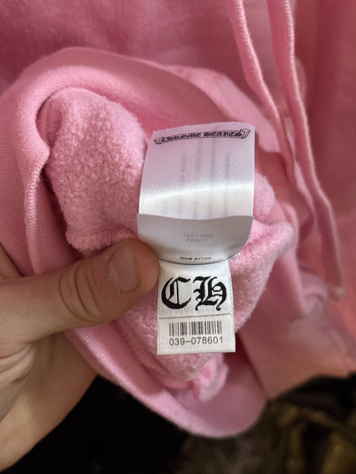 Chrome Hearts Chrome hearts script logo pink hoodie Size US S / EU 44-46 / 1 - 3 Thumbnail