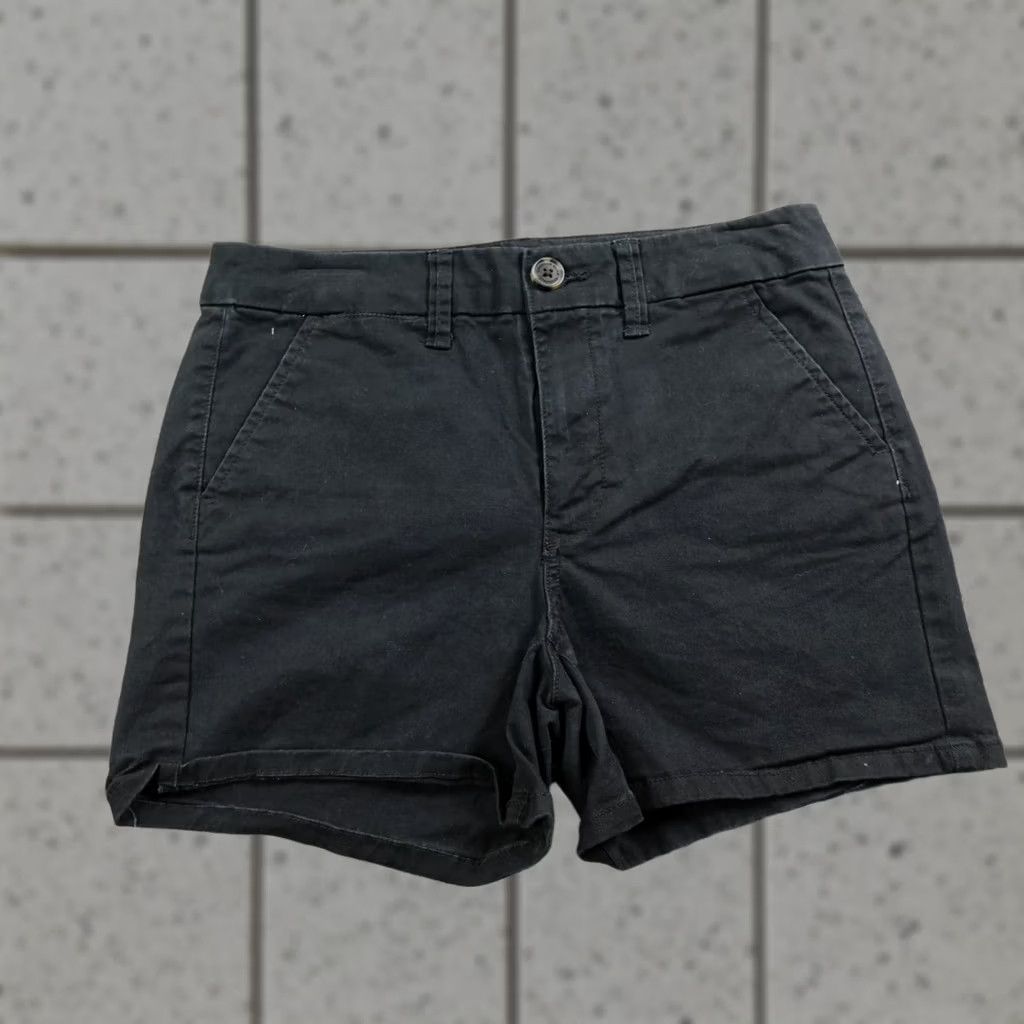 American Eagle Outfitters American Eagle Shorts Womens 8 Black Chino Shortie Micro Stretch Flex Preppy AE Short Womens 8 Black Chino Stretch Size 30" / US 8 / IT 44 - 1 Thumbnail