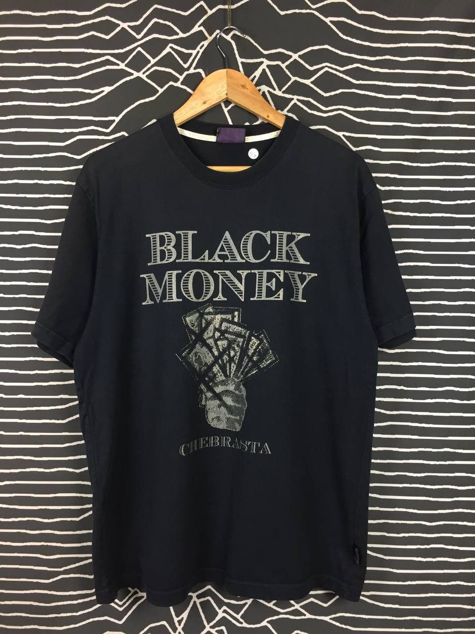 Japanese Brand × Vintage CHEBRASTA Japanese Brand Black Money Hoodlife Tee Size US L / EU 52-54 / 3 - 2 Thumbnail