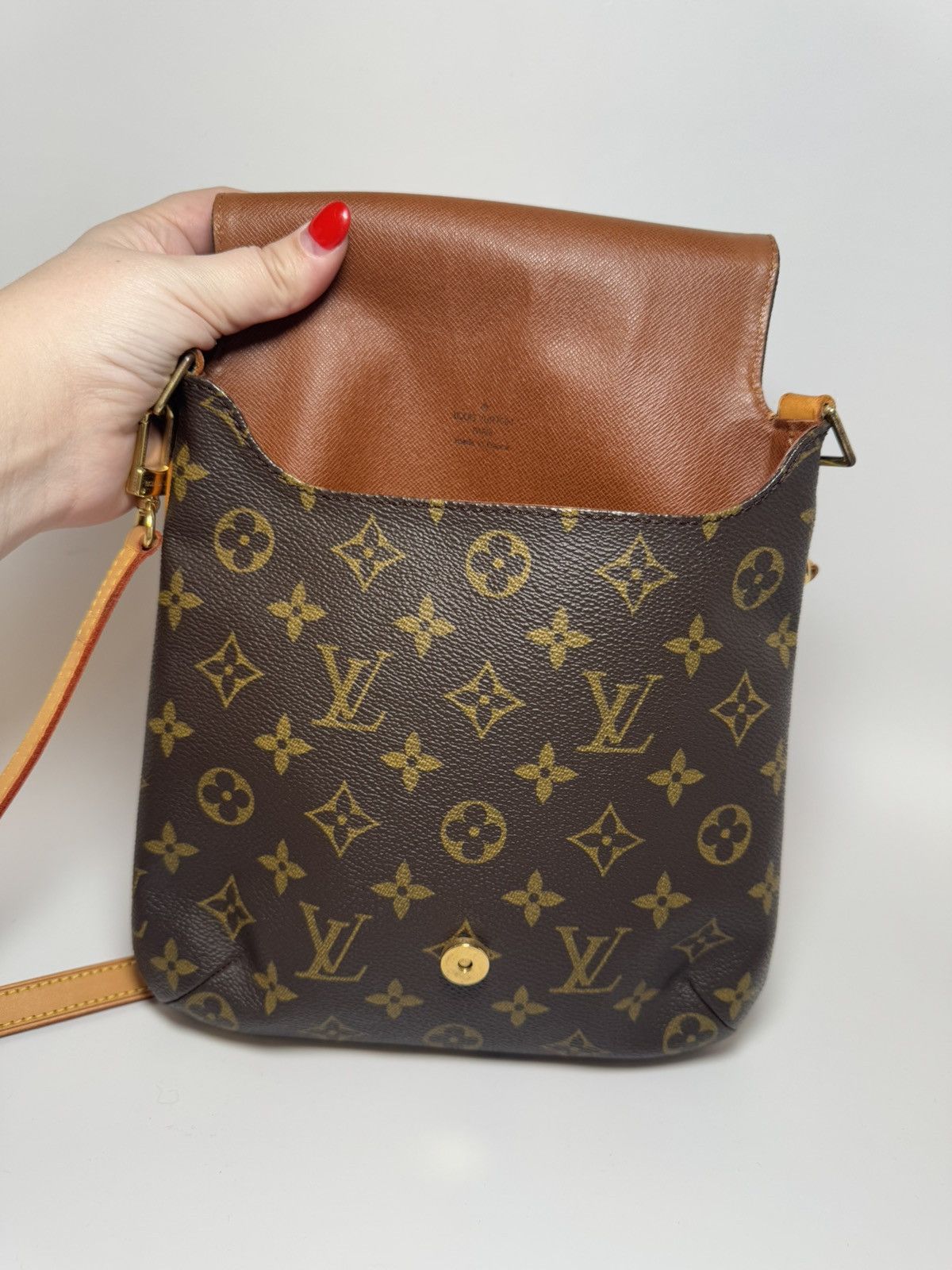 Louis Vuitton Louis Vuitton Musette Salsa PM Monogram Crossbody Size ONE SIZE - 7 Thumbnail
