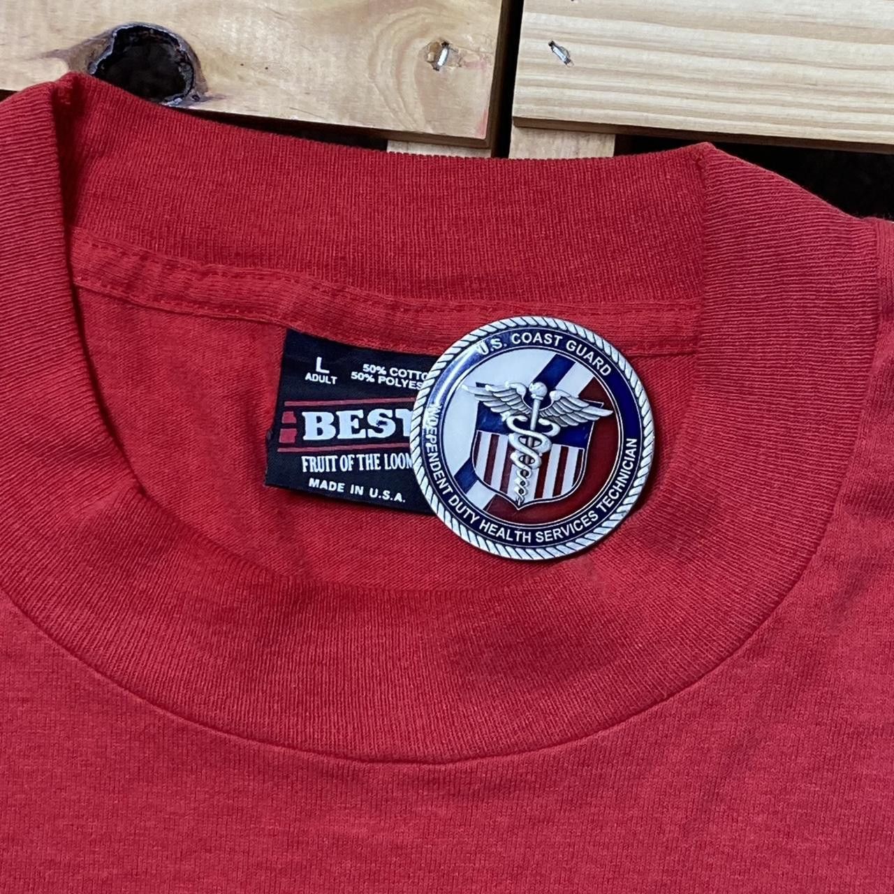 Fruit Of The Loom Vintage Gulf Shores, AL Red Bass Fishing Tee Size Large Size US L / EU 52-54 / 3 - 5 Thumbnail