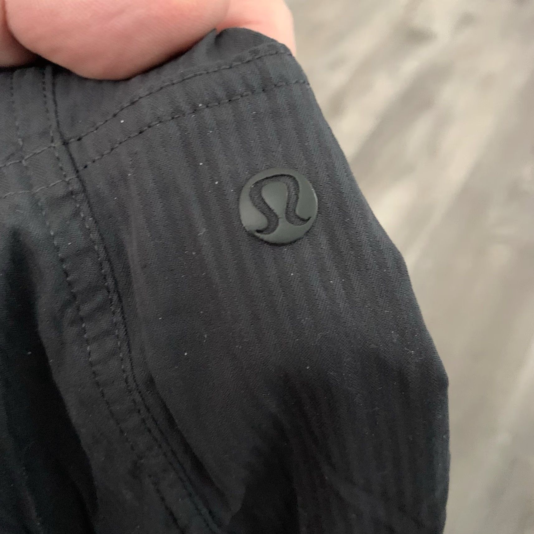 Lululemon LULULEMON Black Gray Striped Nylon Stretch Joggers Mens Small Drawstring Pants Athletic Sockets? No. (oops) Size ONE SIZE - 2 Thumbnail