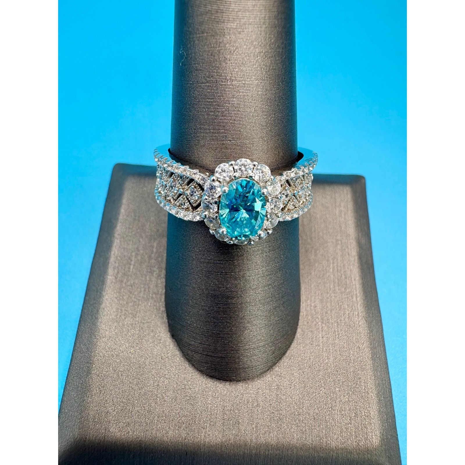 Jewelry NEW Aquamarine Moissanite Ring & Necklace in PT950 & AU750 Size ONE SIZE - 2 Thumbnail