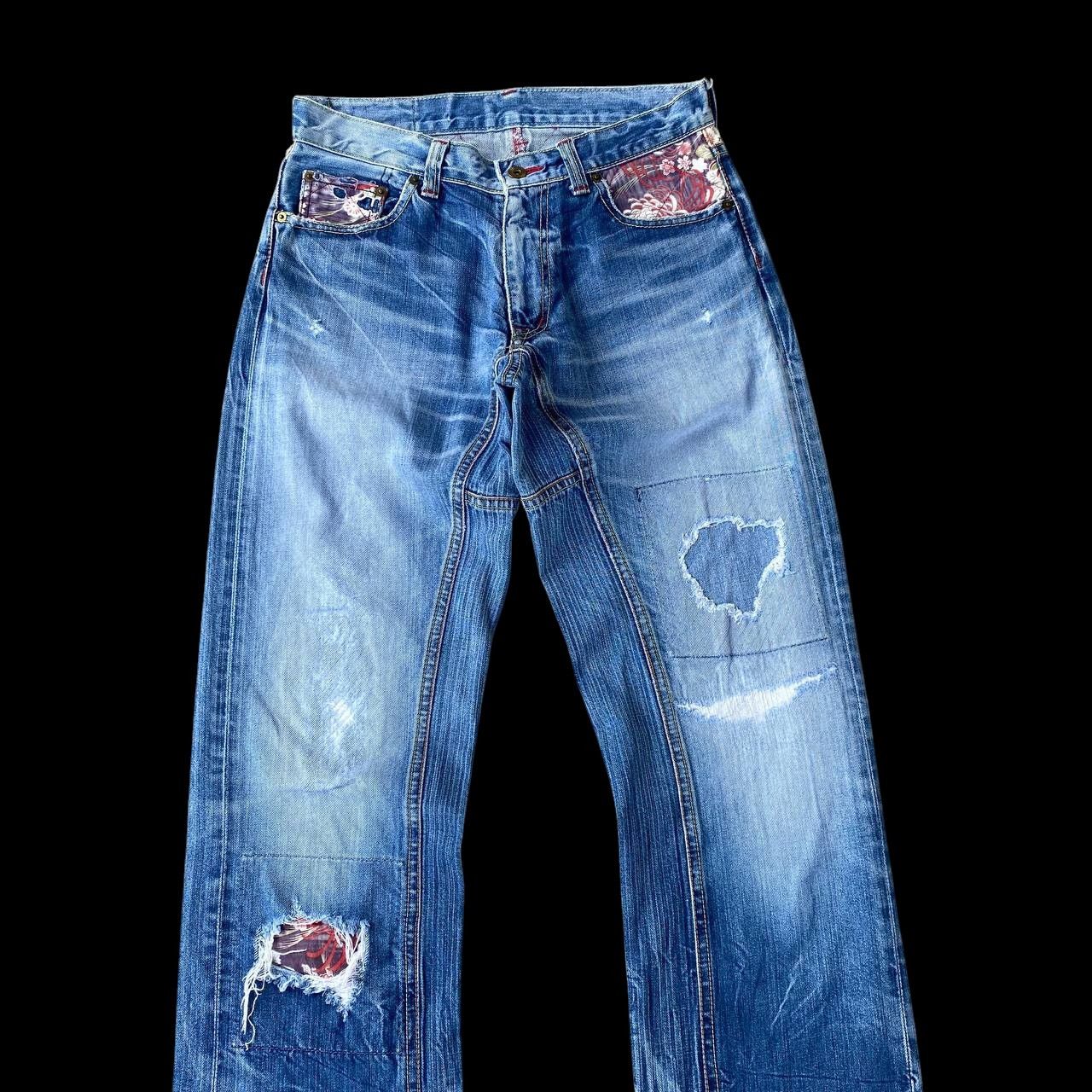 Eternal W29 EXTERNAL JAPAN DISTRESSED THUNDERSTORM MARK FADED BLUE Size US 30 / EU 46 - 4 Thumbnail