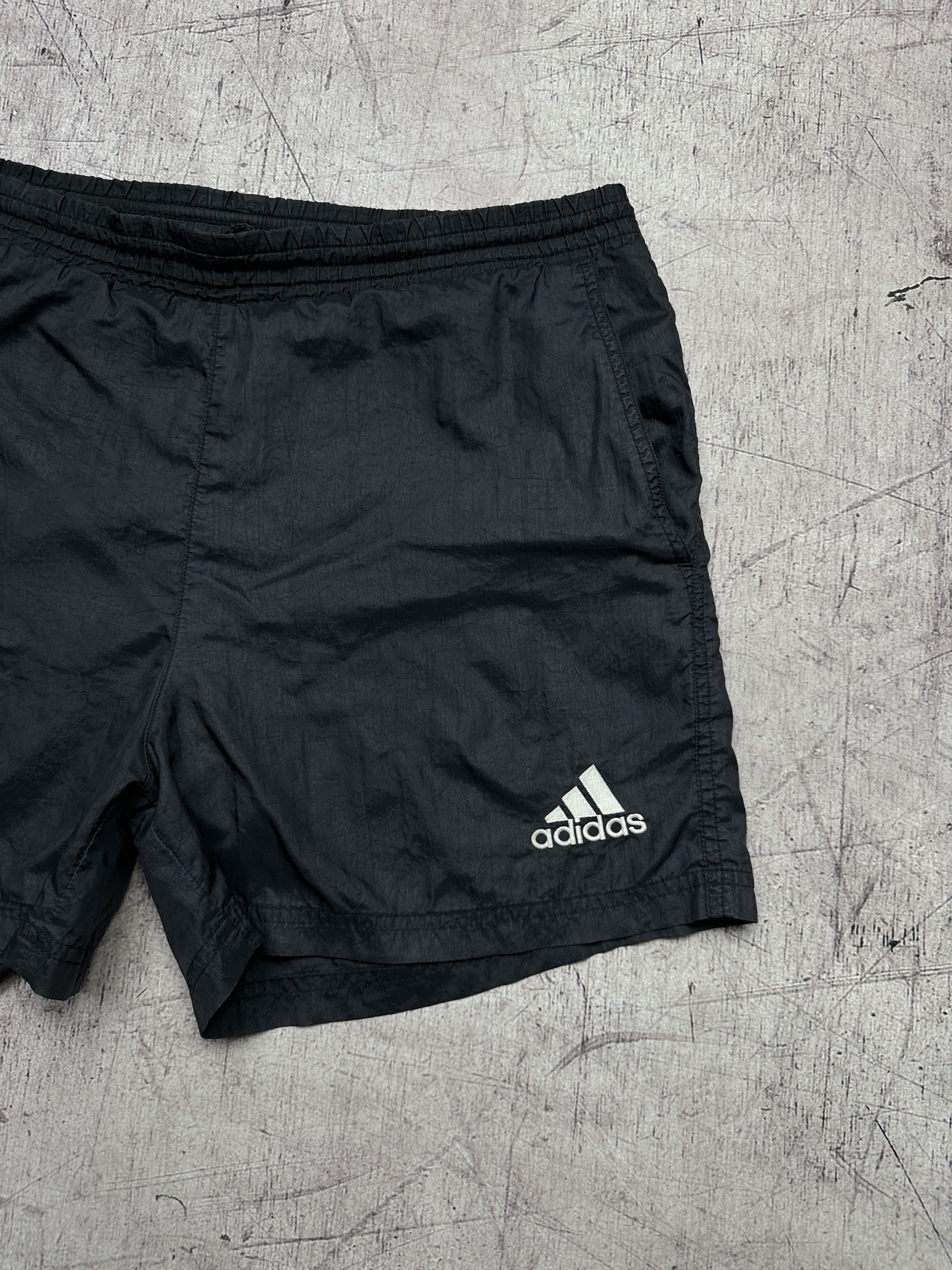 Adidas Adidas Vintage Mens Nylon Shorts Size US 30 / EU 46 - 5 Thumbnail