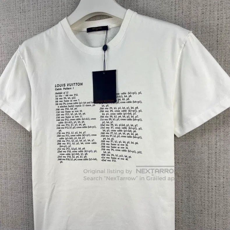 Louis Vuitton Louis Vuitton Solid stretch printed crew neck short sleeve Size US S / EU 44-46 / 1 - 2 Thumbnail
