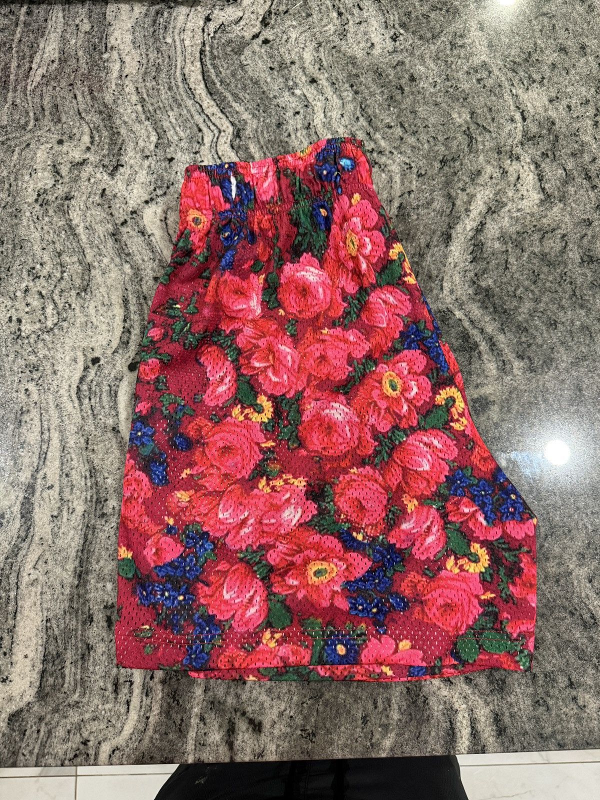 Eric Emanuel Eric Emanuel RARE Pink Garden Size US 32 / EU 48 - 4 Thumbnail