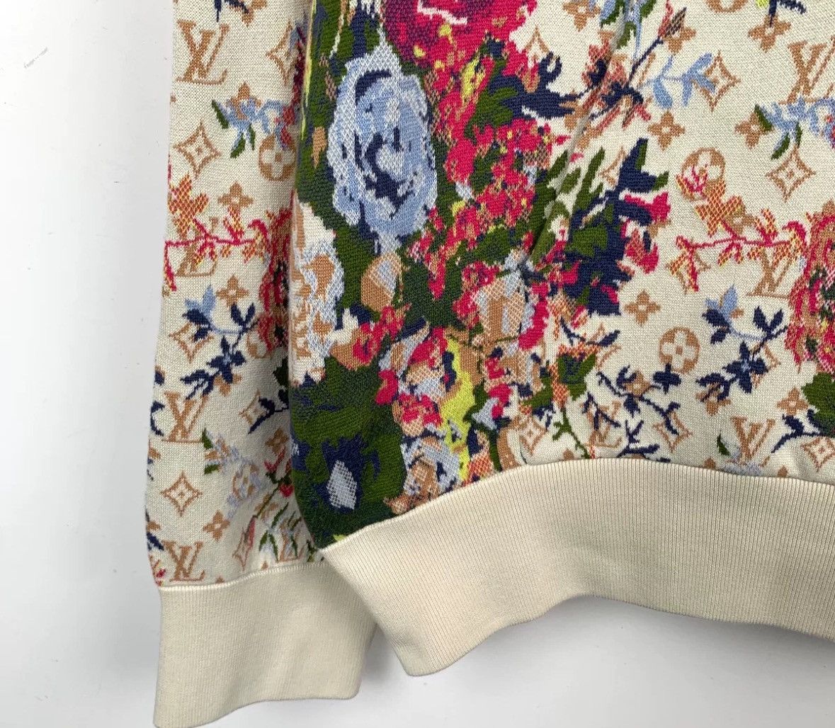 print louis vuitton tablecloth