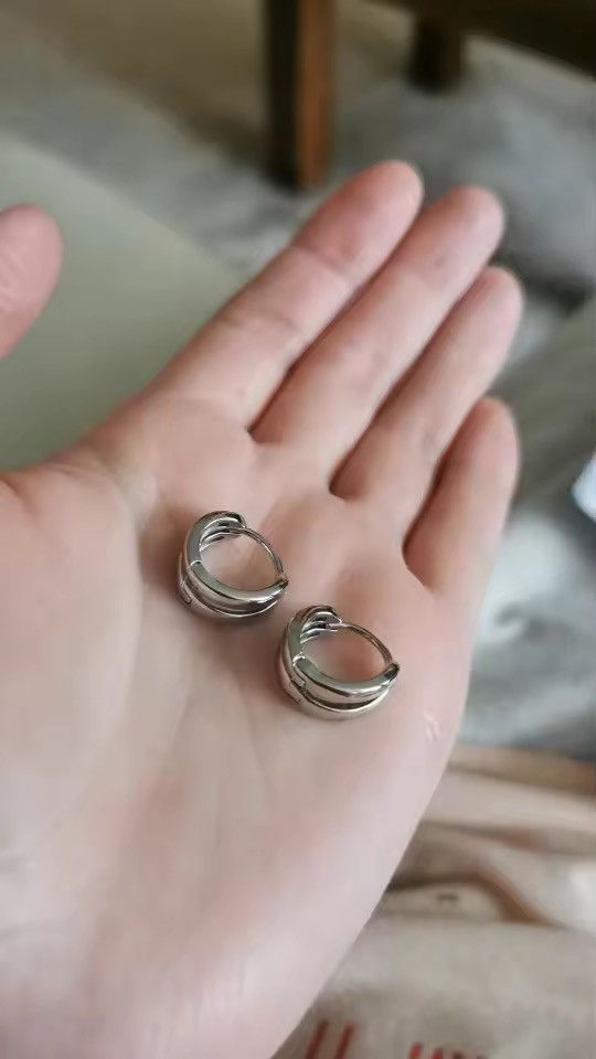 Jewelry Hollow Double Ring Small Hoop Earrings Size ONE SIZE - 3 Thumbnail