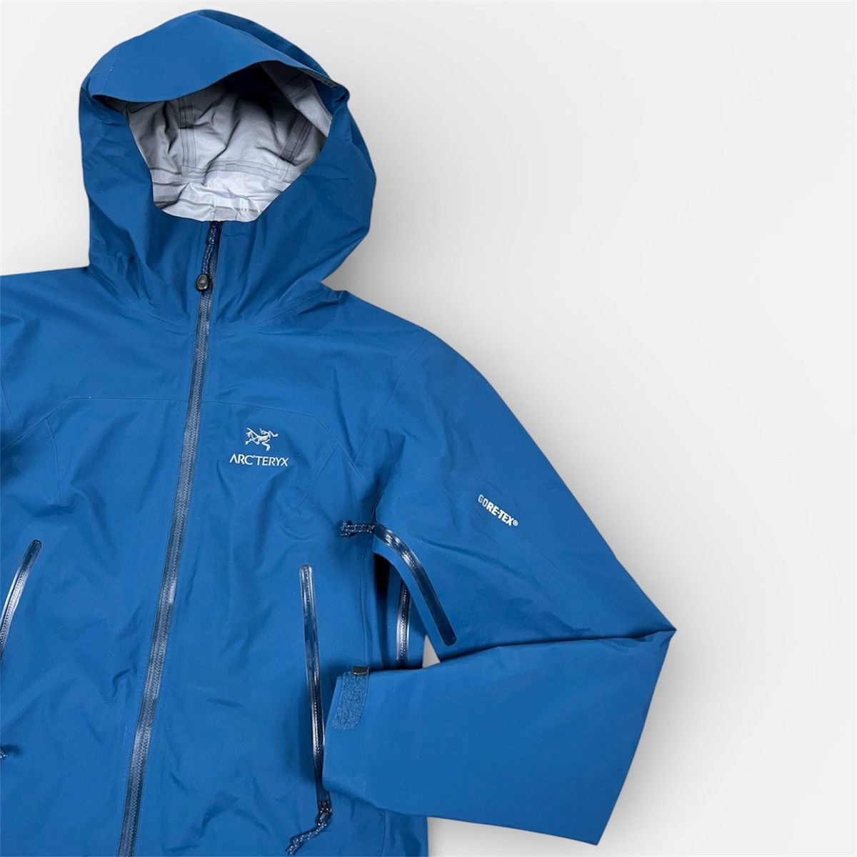 Arc'teryx Women’s Arcteryx Zeta AR Gore Tex Jacket Size M Size M / US 6-8 / IT 42-44 - 3 Thumbnail
