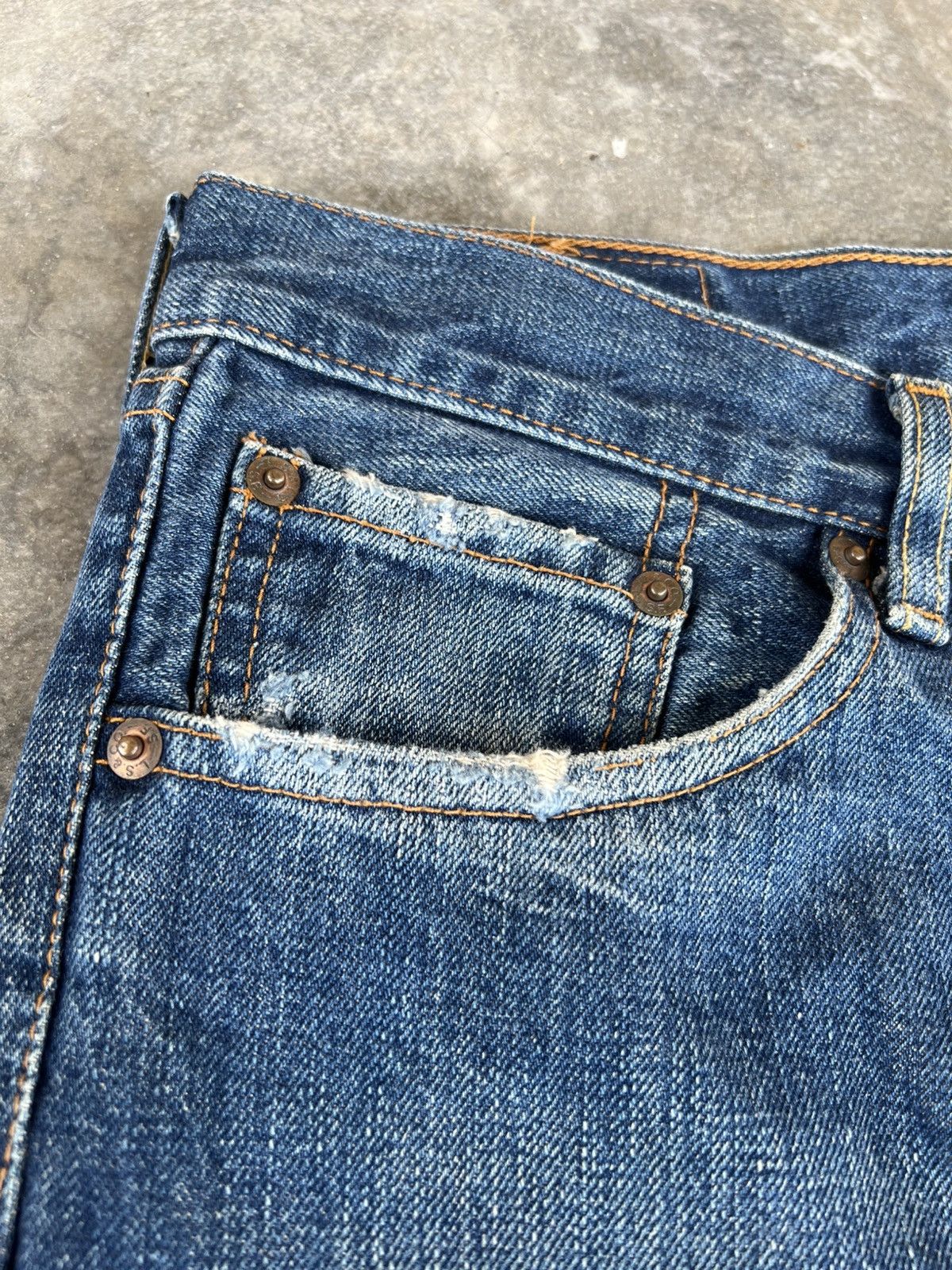 Levi's Vintage 90’s Levis 502 Blue Jean Size US 33 - 12 Thumbnail