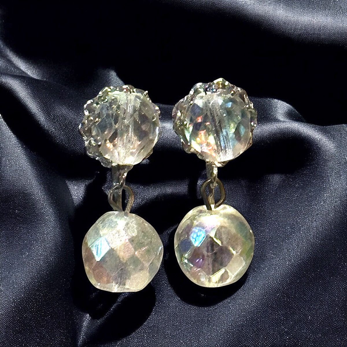 Miriam Haskell Vintage Miriam Haskell Aurora Borealis Crystal dangle earrin Size ONE SIZE - 1 Thumbnail