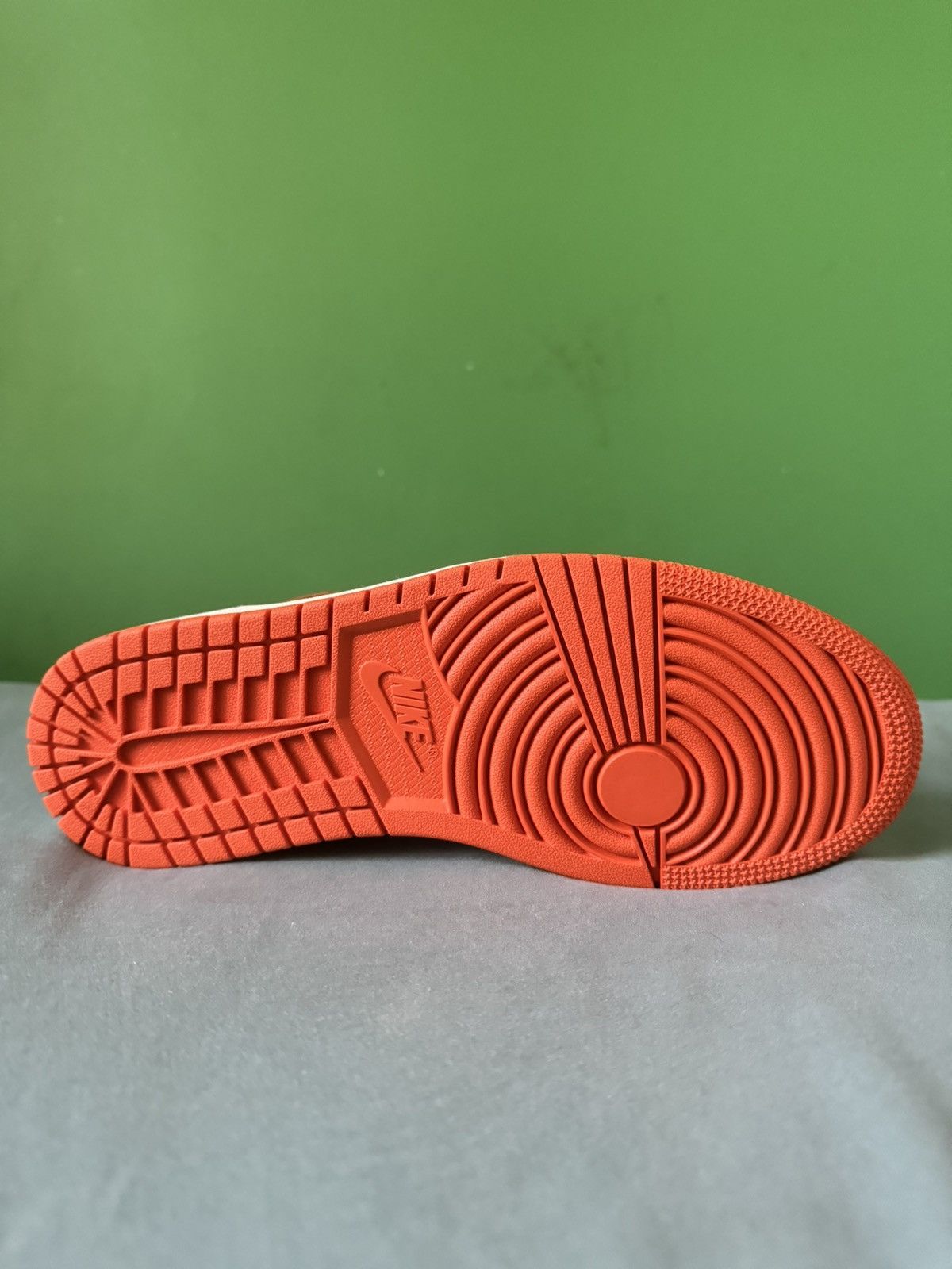 Nike Nike Air Jordan 1 High Starfish 2022 Size US 10 / IT 40 - 5 Thumbnail