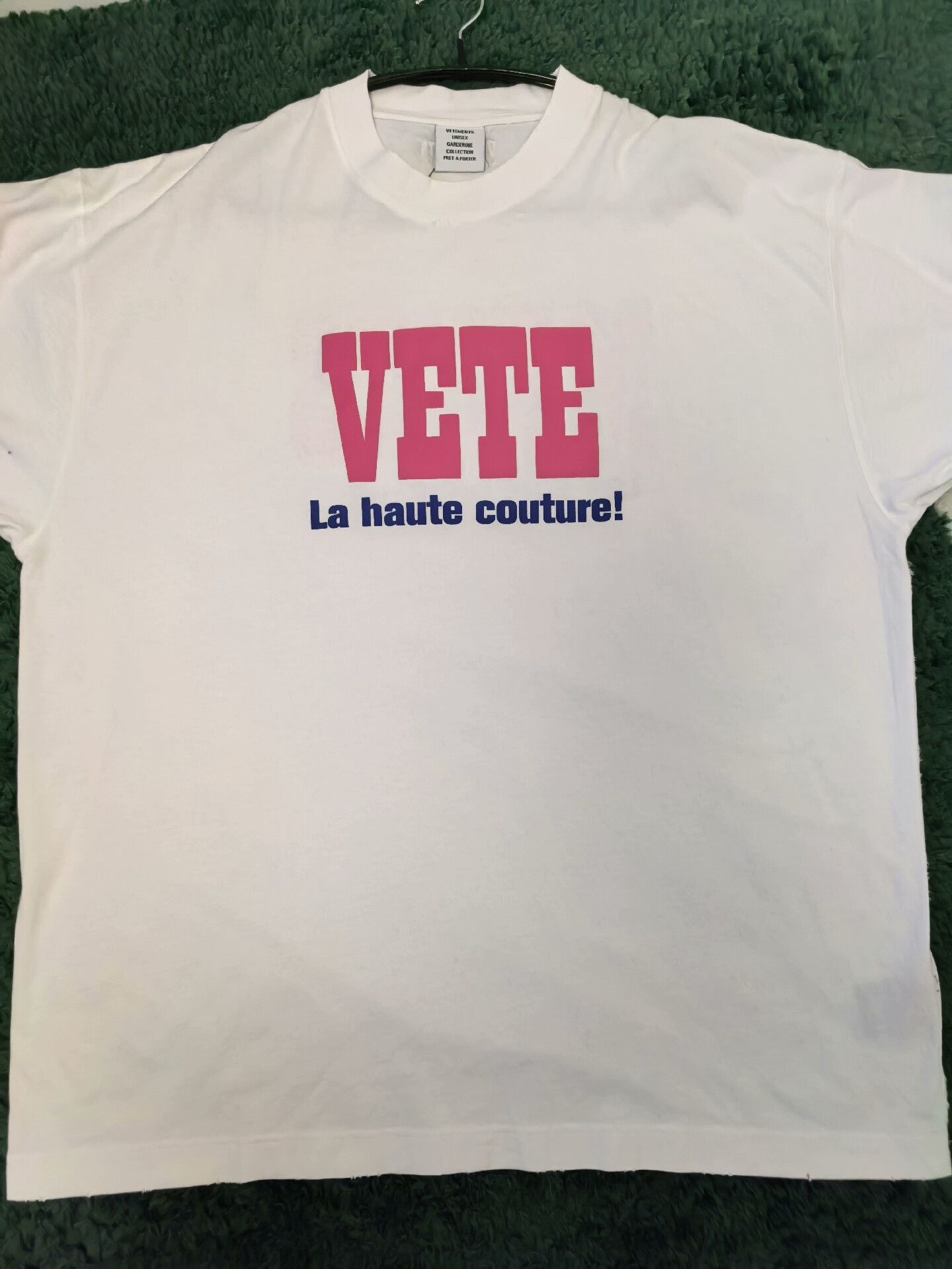 Vetements Vetements White Short Sleeve XS T-shirt - dmc Size US XS / EU 42 / 0 - 1 Thumbnail