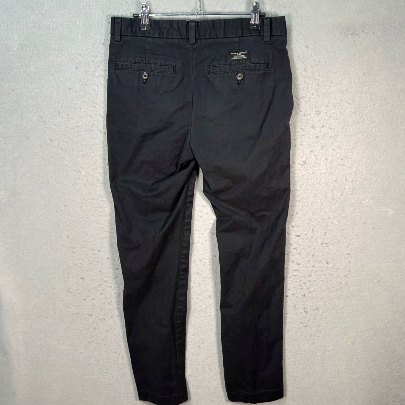Banana Republic Banana Republic Mens Chino Pants Slim Fit 30 x 29 Gray (Charcoal) Classic Flat Front Casual Vintage No N/A Mens Size US 30 / EU 46 - 2 Thumbnail