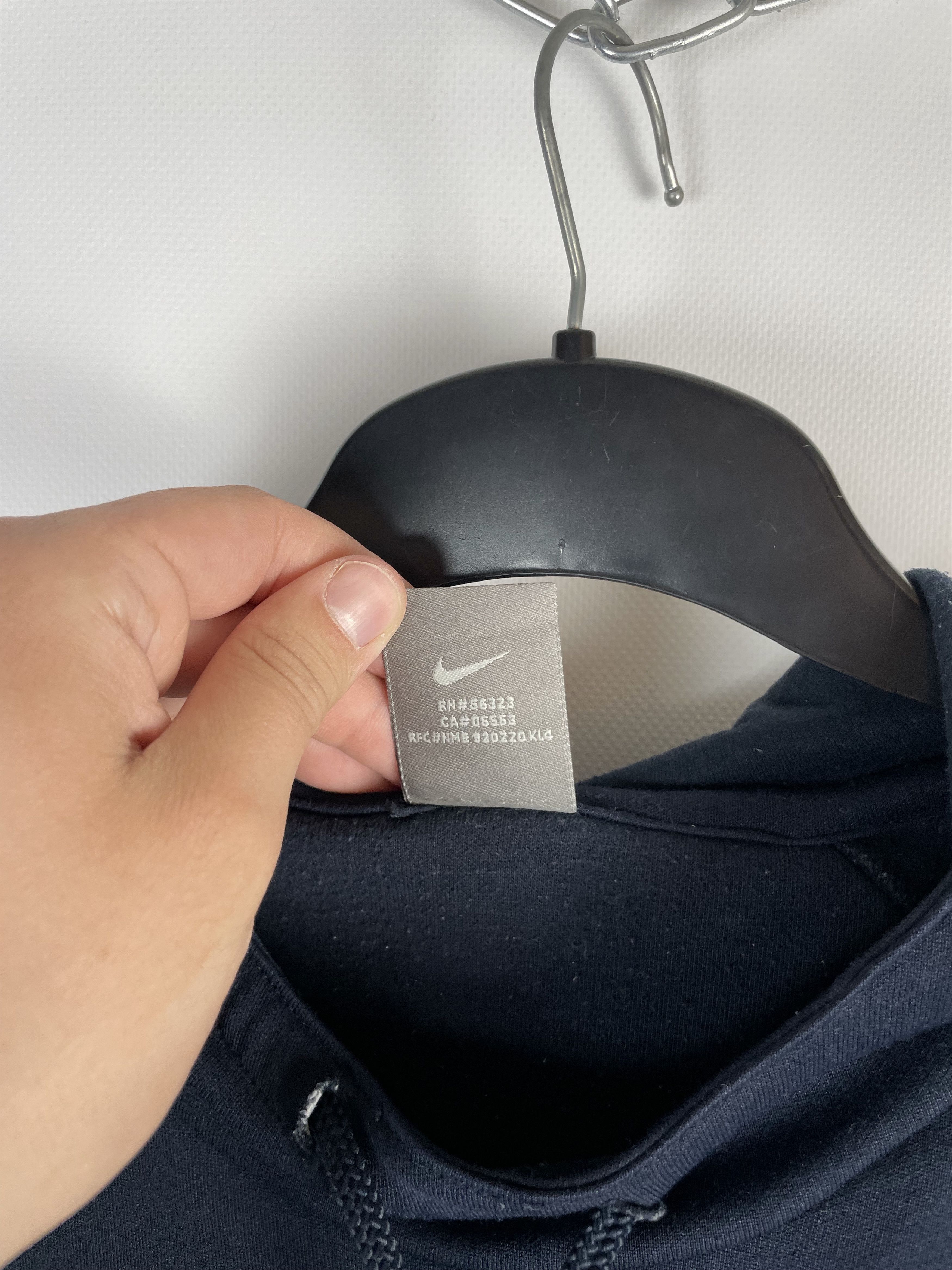 Nike 90’s Vintage Nike Hoodie Size US L / EU 52-54 / 3 - 5 Thumbnail