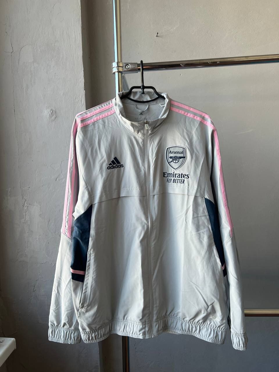 Adidas 2022/23 ARSENAL FC PRESENTATION MENS SOCCER FOOTBALL JACKET Size US L / EU 52-54 / 3 - 2 Thumbnail