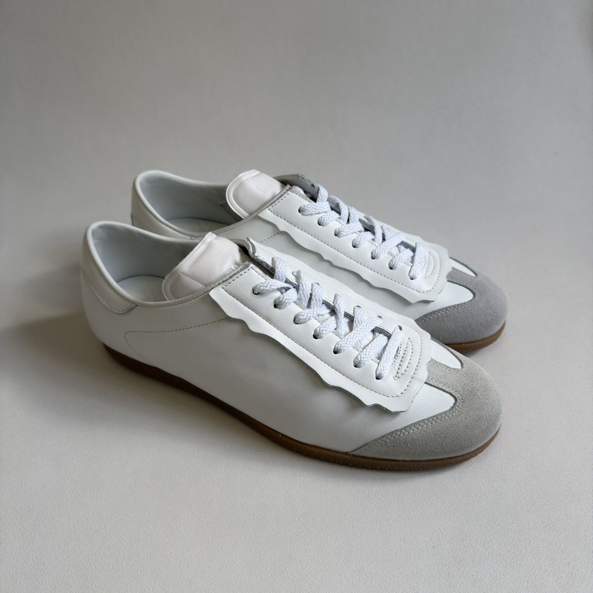 Maison Margiela Sample White Leather ‘Featherlight’ Sneakers Size US 10 / EU 43 - 12 Thumbnail