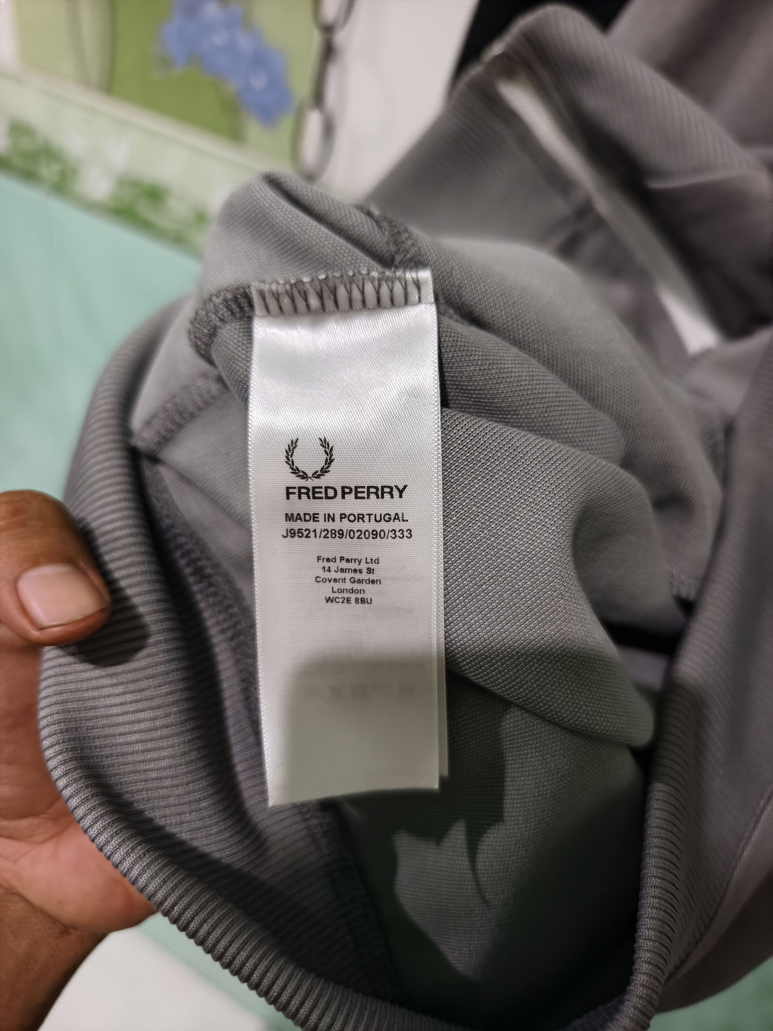 Fred Perry Tacktop fred perry tapped grey black j9521/289 Size US XL / EU 56 / 4 - 6 Thumbnail