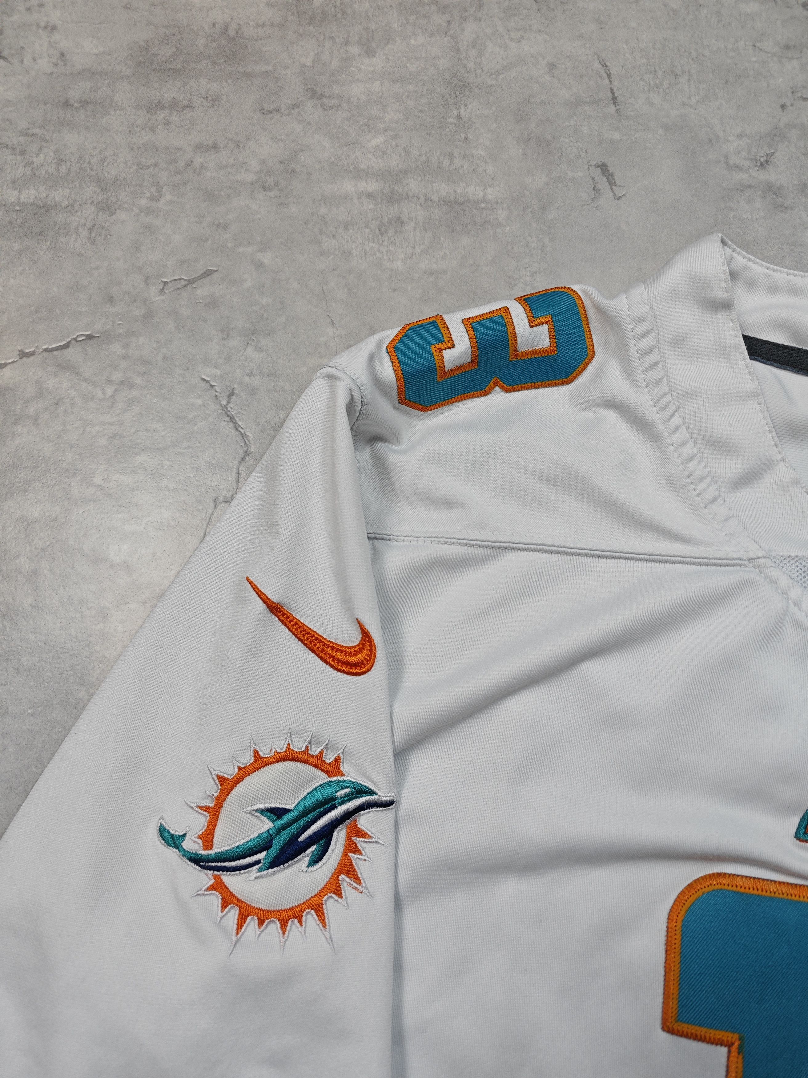 Nike Miami Dolphins NFL #13 DAN MARINO Size US L / EU 52-54 / 3 - 4 Thumbnail