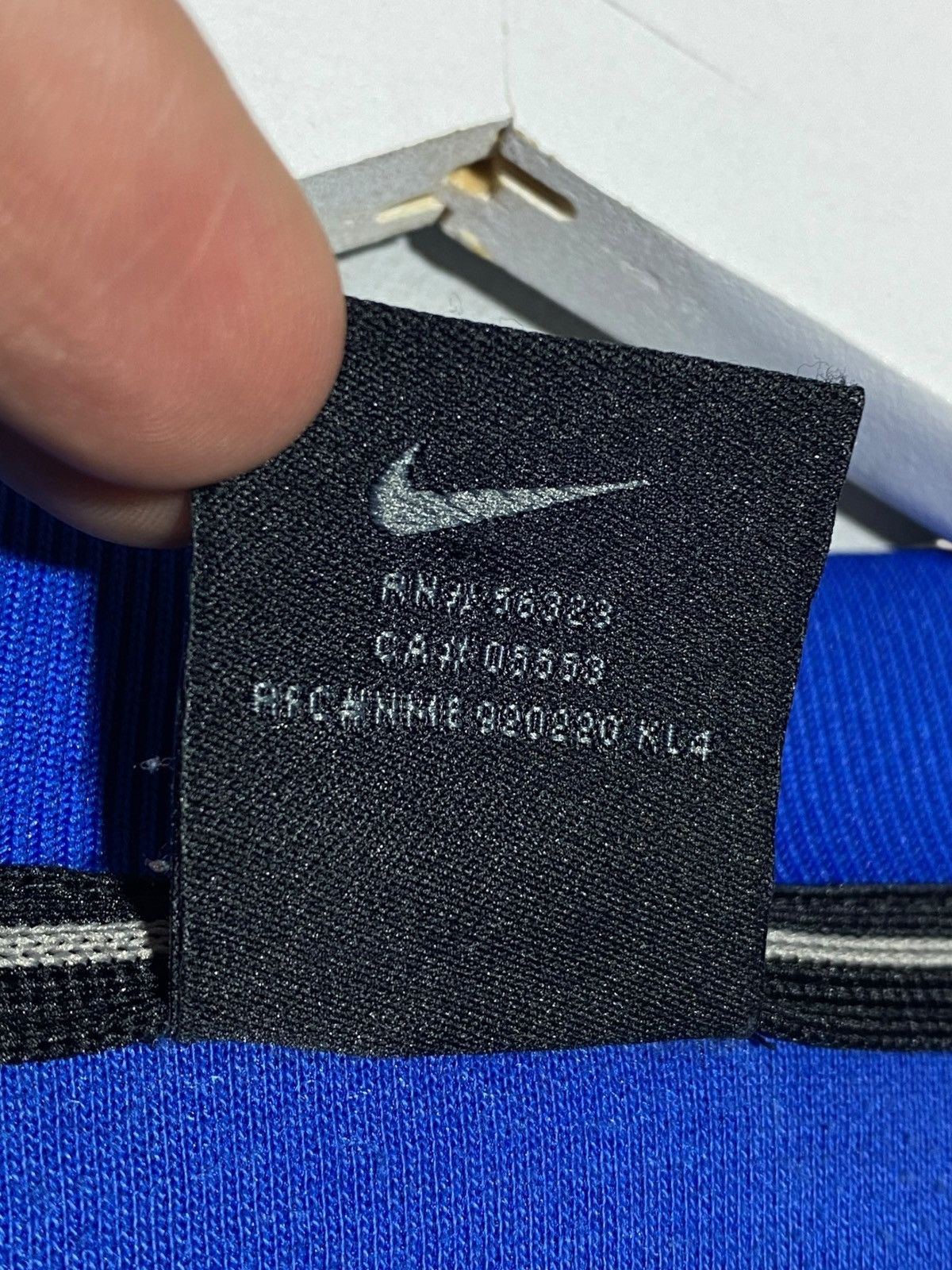 Nike 🔥 00s VINTAGE NIKE CREWNECK SWOOSH BLUE RARE Y2K SPORTS Size US L / EU 52-54 / 3 - 11 Thumbnail