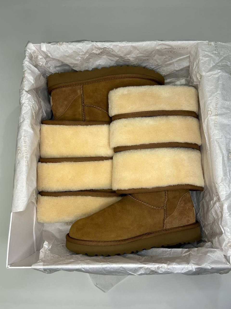 Ugg × Y/Project Y/Project x Ugg Triple Cuff Boots FW18 (0529) Size US 6 / IT 36 - 9 Thumbnail