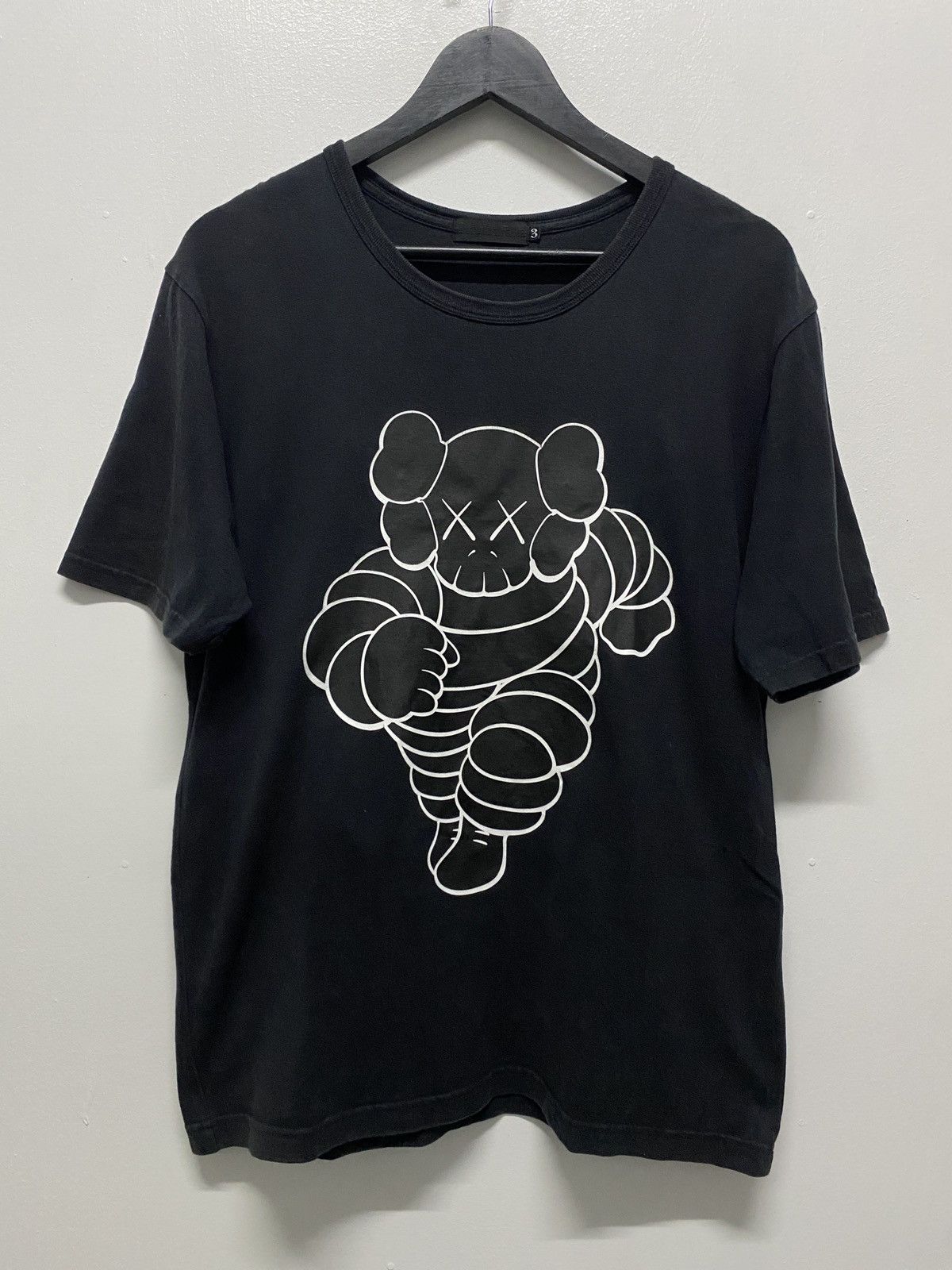 Original Fake RARE - ORIGINAL FAKE KAWS CHUM Size US M / EU 48-50 / 2 - 1 Thumbnail