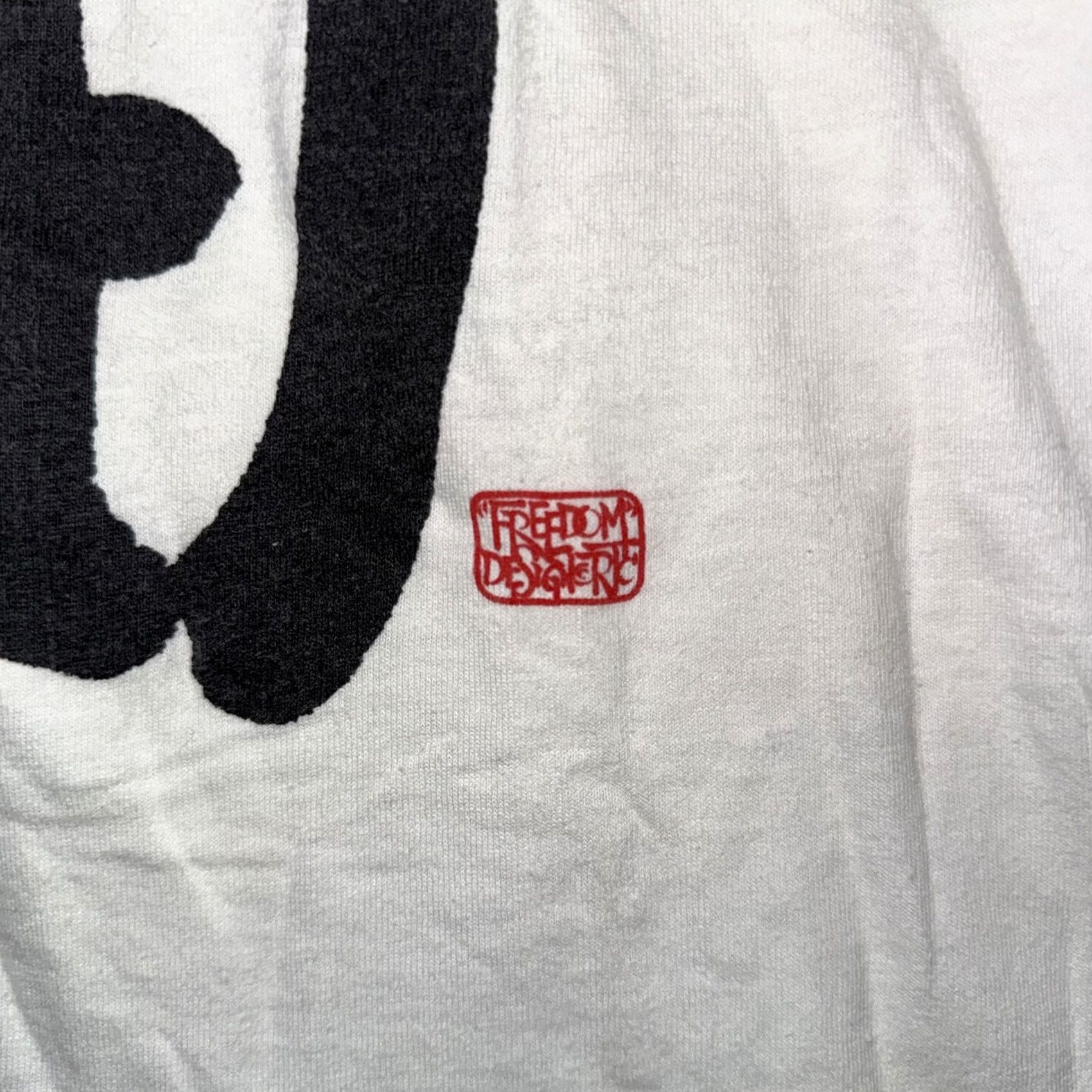Fruit Of The Loom VINTAGE Fruit Of The Loom Shirt Mens Large White Japanese Kanji Freedom Tee USA Size US L / EU 52-54 / 3 - 4 Thumbnail