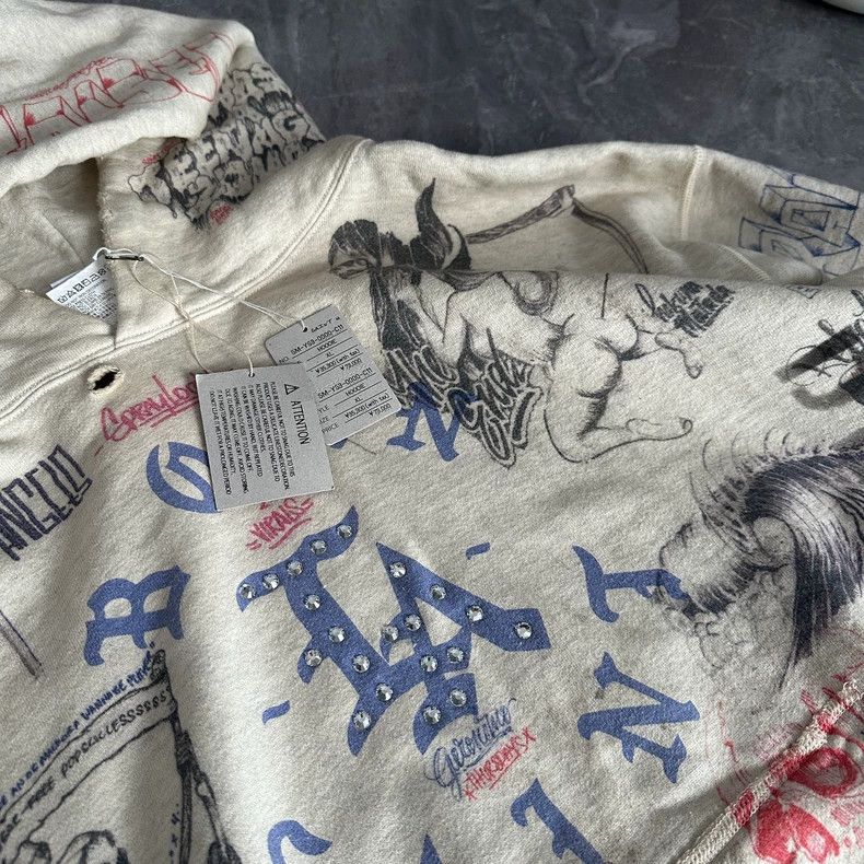Saint Michael Saint Michael Diamond graffiti to make old sweaters Size US XL / EU 56 / 4 - 3 Thumbnail