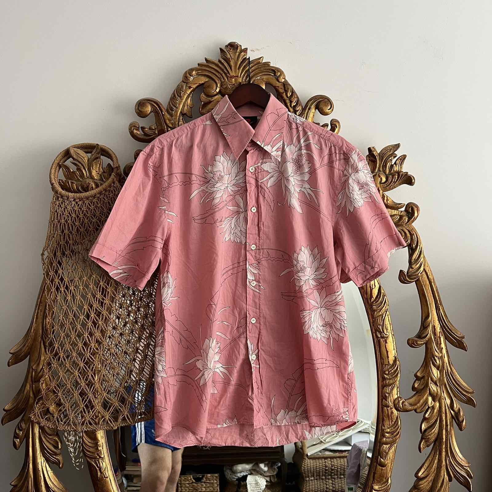 Designer Dolce Gabbana flowers vintage shirts size M Size US M / EU 48-50 / 2 - 1 Thumbnail