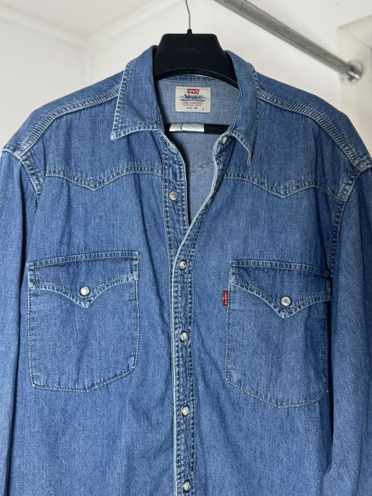 Levi's Vintage Clothing Vintage 1996 Levis Denim Button Up Shirt Size US L / EU 52-54 / 3 - 2 Thumbnail