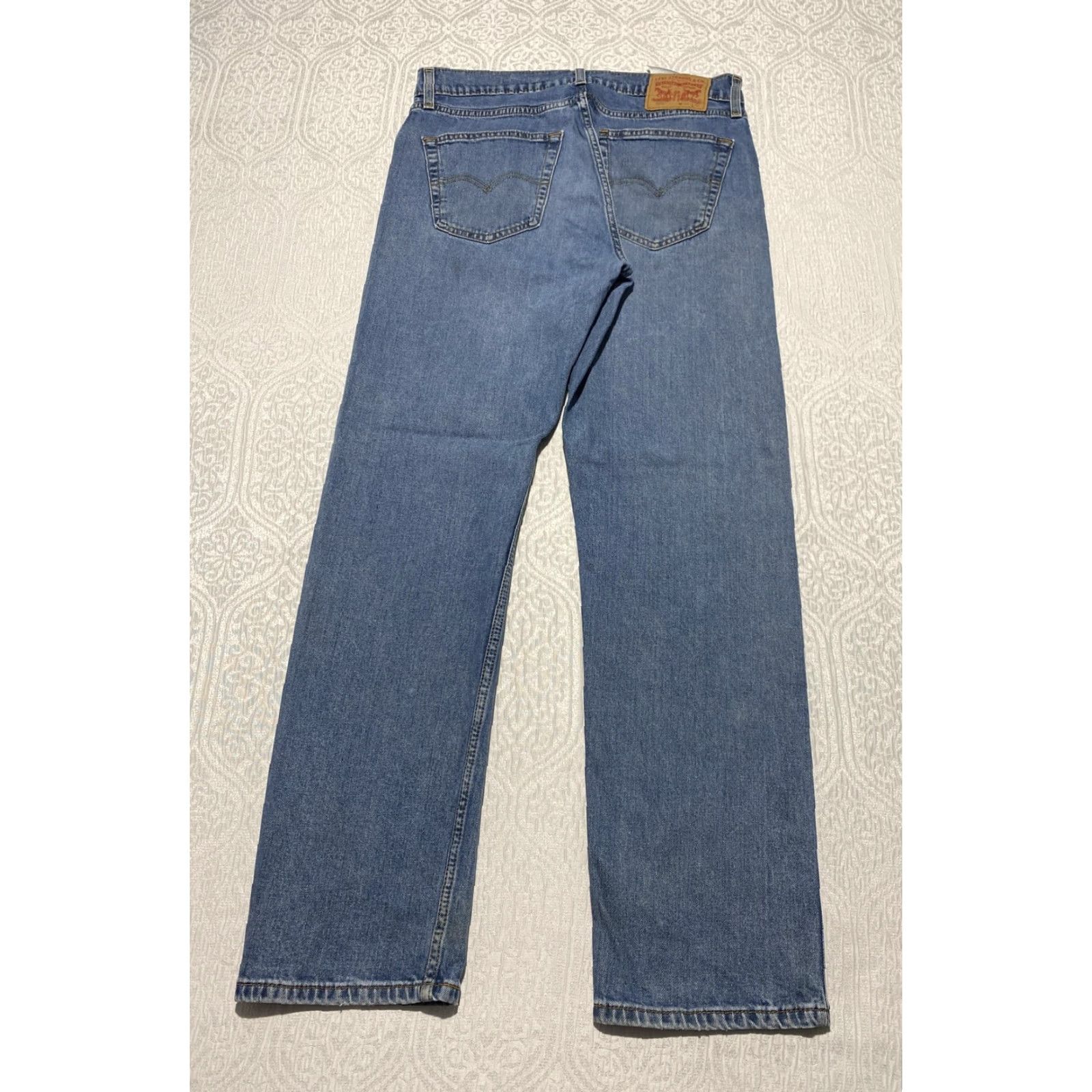 Levi's Levi's 505 Jeans Mens 34x32 Blue Regular Fit Straight Leg Zip Fly Denim Color Blue Medium Wash 5-Pocket Mens Jeans 34x32 Pants Size US 34 / EU 50 - 5 Thumbnail