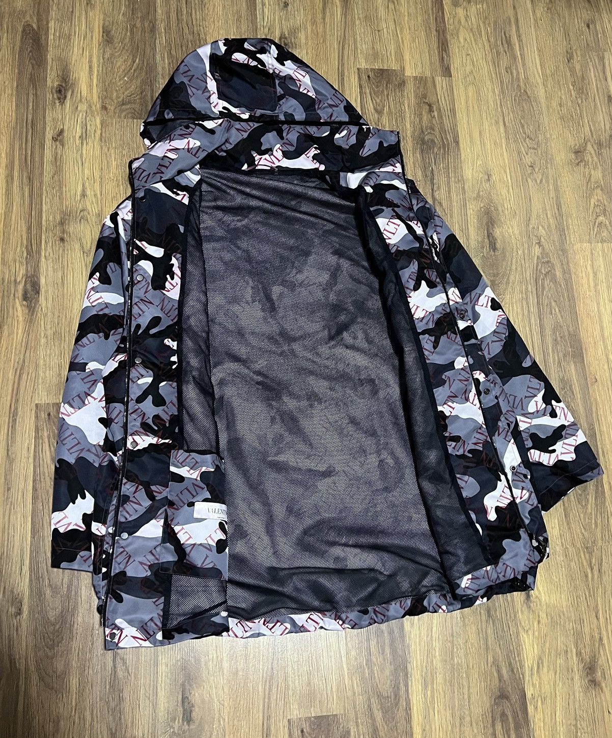 Valentino Valentino VLTN Camo Hooded Jacket Size US M / EU 48-50 / 2 - 2 Thumbnail