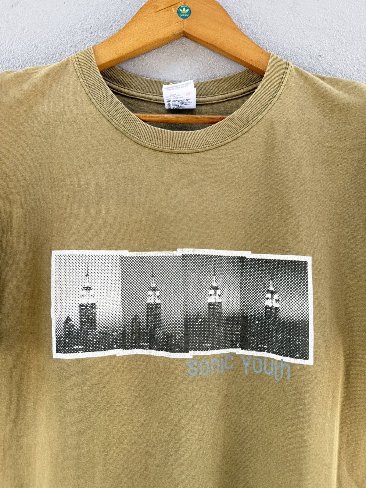 Band Tees Thrashed Vintage Sonic Youth Nyc Ghosts Flowers Grunge Tee Size US M / EU 48-50 / 2 - 2 Thumbnail