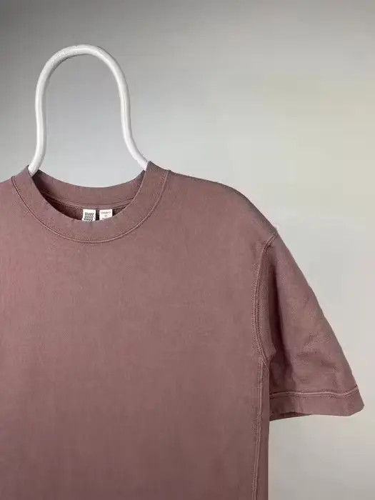 Uniqlo Uniqlo T-shirt oversize street weaver size M Size US M / EU 48-50 / 2 - 2 Thumbnail