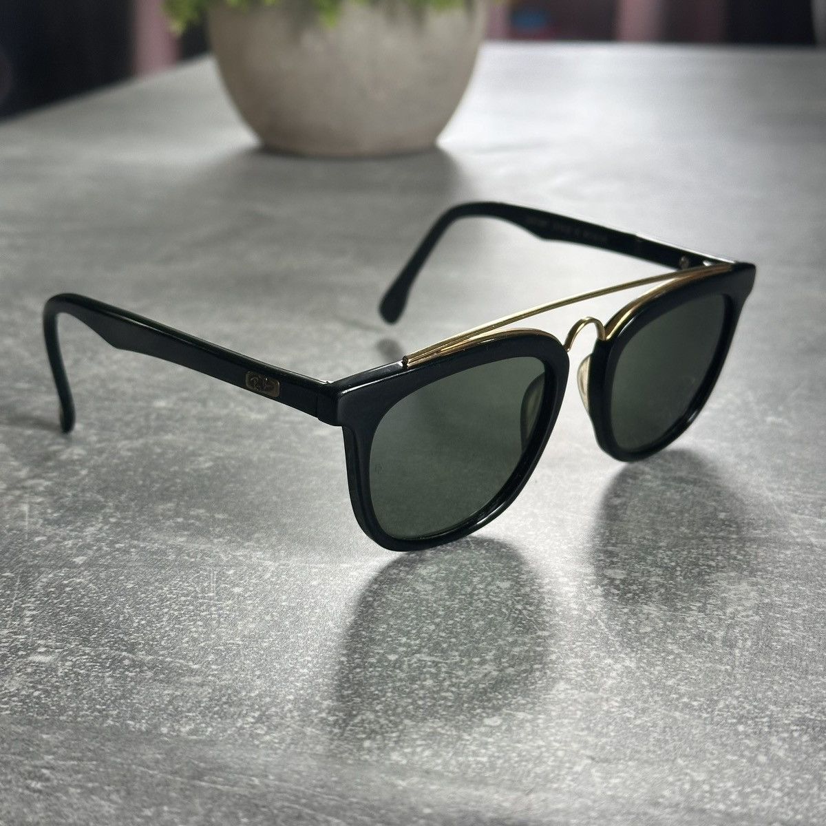 RayBan × Vintage Sunglasses Ray Ban Gatsby Style 5 W0935 Size ONE SIZE - 1 Thumbnail