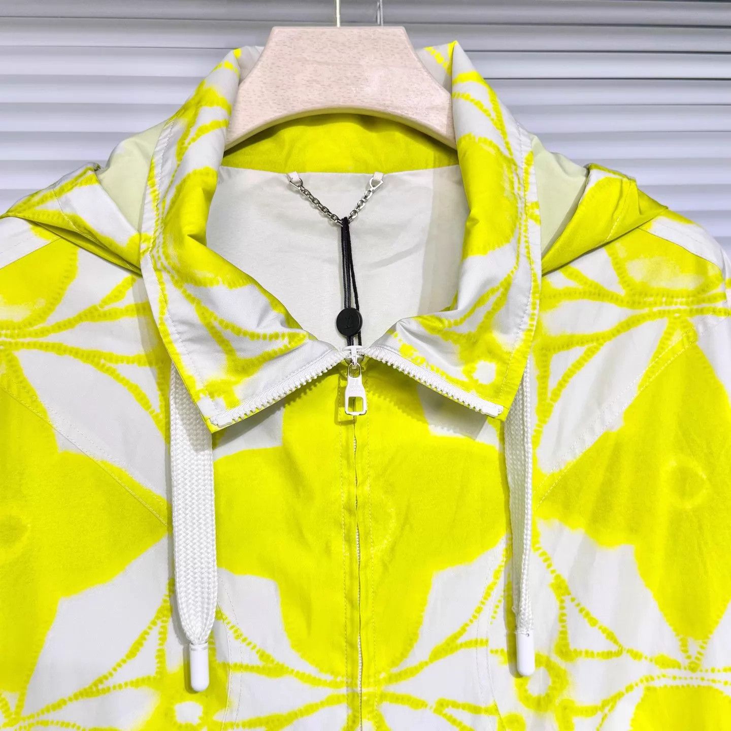 Louis Vuitton LV 24SS Monogram Tie-Dye Lemon Yellow Hooded Jacket 46 Size US S / EU 44-46 / 1 - 3 Thumbnail