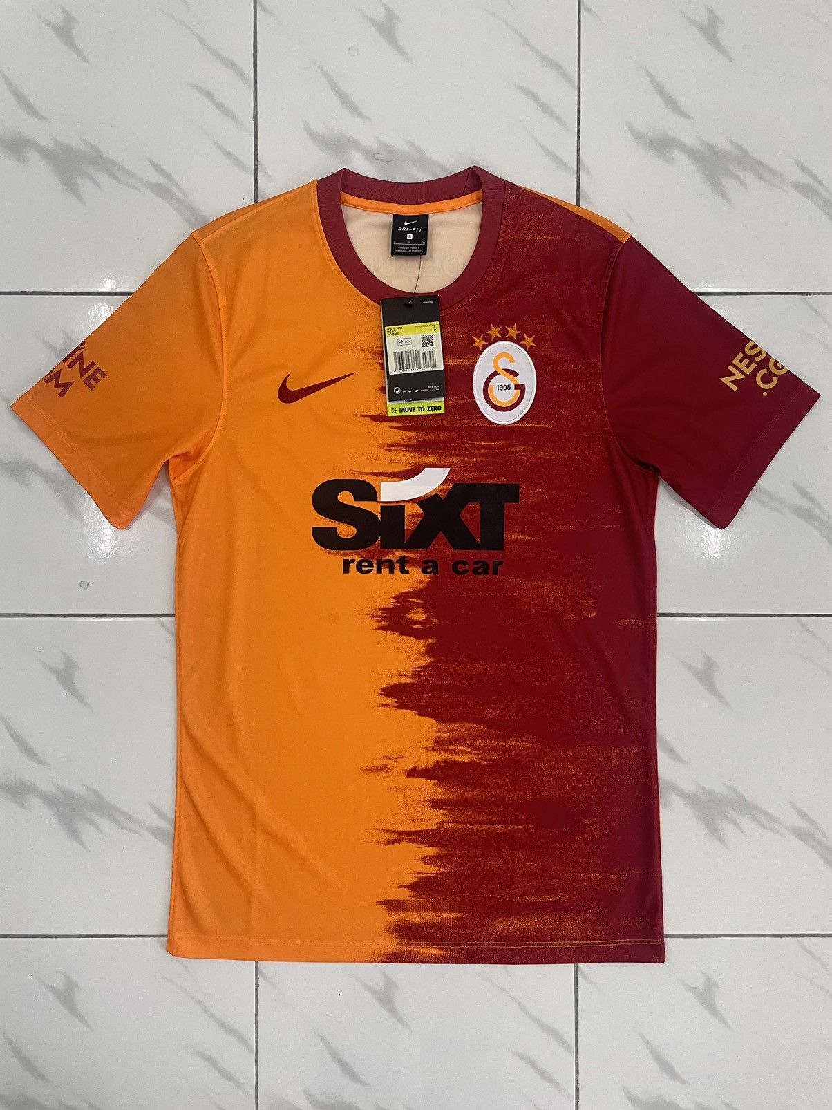 Nike Galatasaray 2020-2021 Home (BNWT) Size US S / EU 44-46 / 1 - 2 Thumbnail