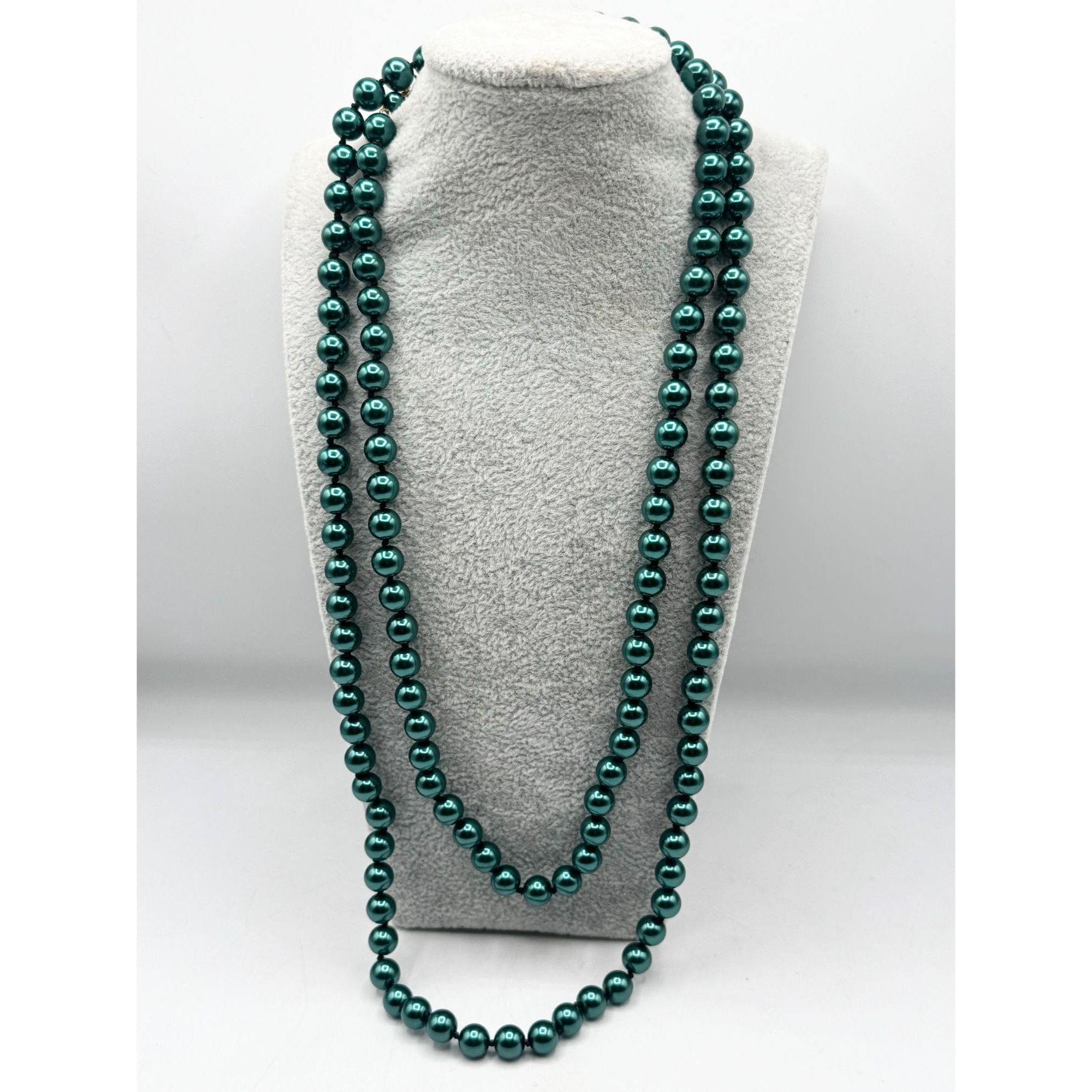Vintage LR Lady Remington Metallic Green Beaded Necklace Size ONE SIZE - 1 Thumbnail