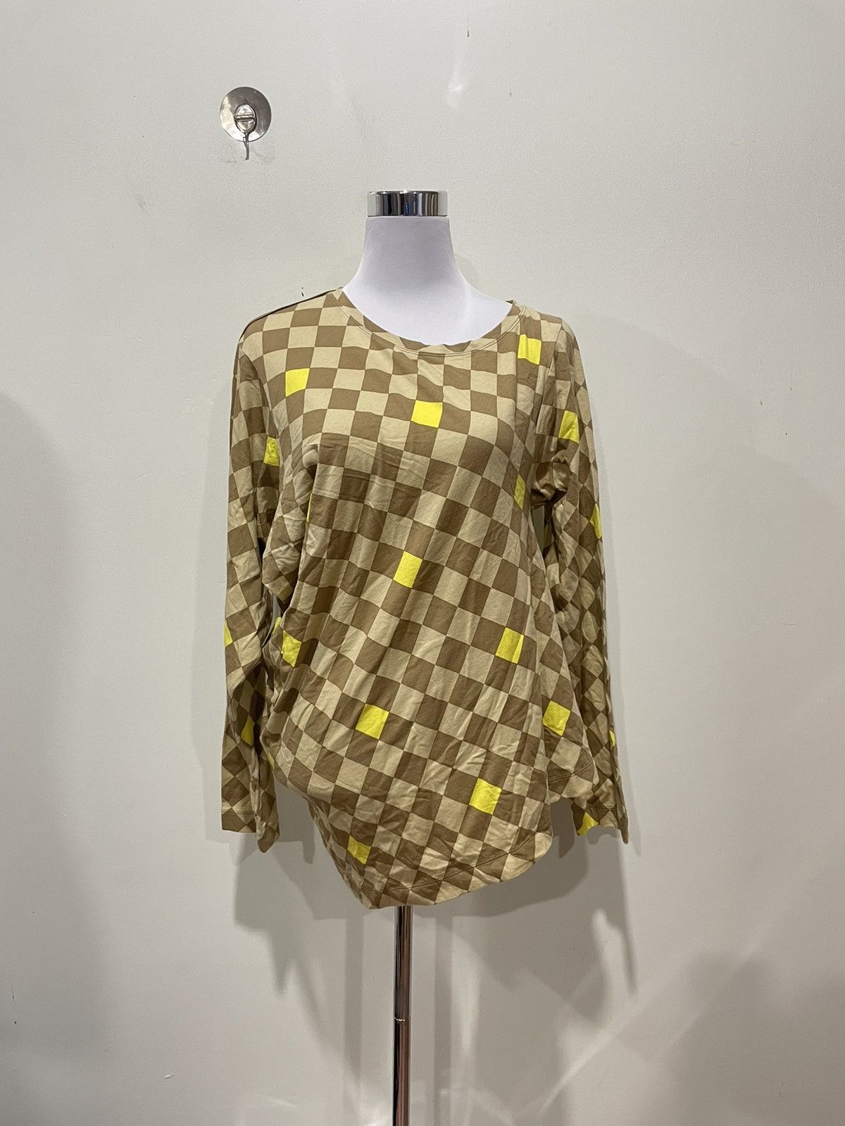 Japanese Brand Base Mark Asymmetry Long Sleeves Tshirt Size ONE SIZE - 1 Thumbnail
