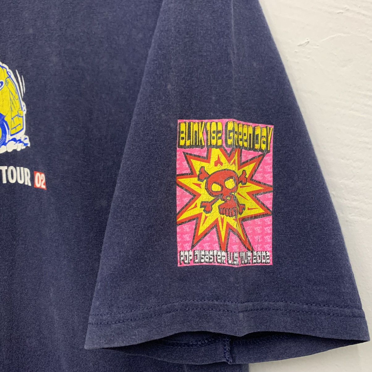 Vans Vintage 2002 Warped Tour t-shirt Size US L / EU 52-54 / 3 - 6 Thumbnail